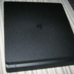 さらに値下げしました　PS4　初期設定済　プレーステション　PlayStation4　ジェットブラック　５００GB　コントローラ　セット