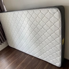 セミダブル　マットレス【美品】