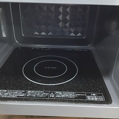 J-57【ご来店頂ける方限定】TOSHIBAのフラット電子レンジです