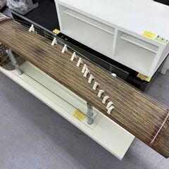 和楽器 箏 13弦 全長183cm 練習用 お琴 箏柱 弦楽器 現状品 札幌市手稲区 和楽器 箏 13弦 全長183cm 練習用 お琴 箏柱 弦楽器 現状品