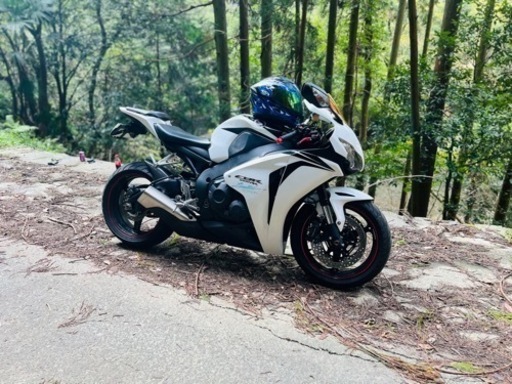 ホンダ SC59 CBR1000RR