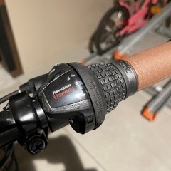 ブラック　自転車　おしゃれ　ほぼ新品