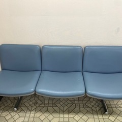 三人掛けベンチ　ソファ　長椅子　①