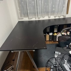【ネット決済】IKEAの大きな仕事用テーブル