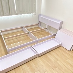 【お譲り先決定】ダブルベッドフレームのみ ホワイト