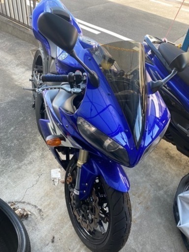 ヤマハ　YZF-R1  約83000キロ　ちょいカスタム　車検令和6年3月まで