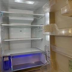 冷蔵庫　Panasonic   白色　412L