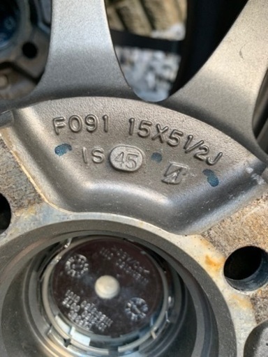 175/65r15 スタッドレス　フリードに履いてました