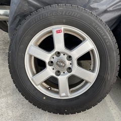 2018年製造 スタッドレスタイヤ タイヤホイール 4本セット