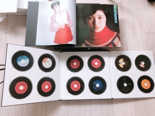 山口百恵　デビュー30周年記念特別企画　MOMOE プレミアム