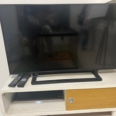 テレビ、テレビ台、ハードディスク