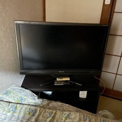 TV取りに　来られる方のみ｡液晶AQUOSお譲りします｡近々処分｡ TV取りに 来られる方のみ｡液晶AQUOSお譲りします｡近々