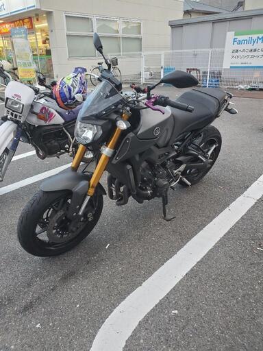 値下げ交渉可　個人出品　MT-09 2014年式　オマケ付き　説明文必読