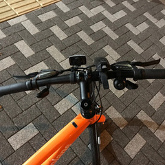 クロスバイク volans sr700d 早い者勝ちです。