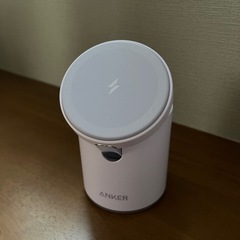 Anker ワイヤレス充電器【ほぼ未使用】