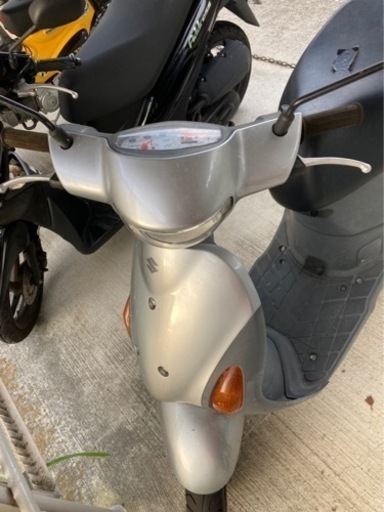 SUZUKIレッツ４