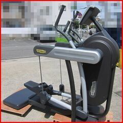 状態良好 TechnoGym/テクノジム クロストレーナー VARIO EXCITE 700 SP 