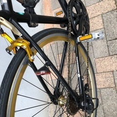 受付終了】クロスバイク 700C 自転車 スタンド アルミ軽量 シマノ 7段 