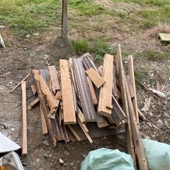 廃木材　薪ストーブ　焚き火　