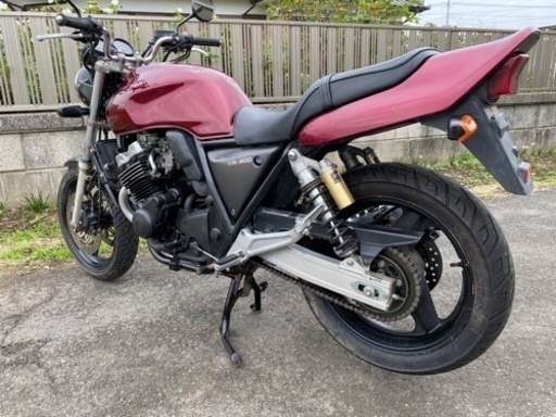 ☆車検2年付CB400SF.バッテリー・プラグ・シートなどなど新品交換^_^色々整備で快調！！400ccネイキッドバイク☆ ☆車検2年付CB400SF.バッテリー・プラグ・シートなどなど新品交換^_