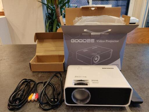 GooDee LED 小型プロジェクター W80