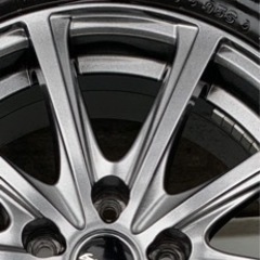スタッドレスタイヤ205/65R16、キレイです