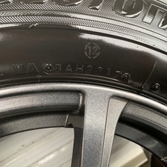 スタッドレスタイヤ205/65R16、キレイです