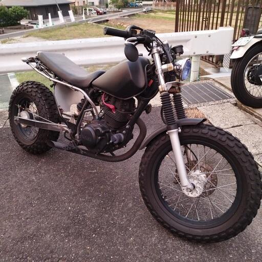 カワサキ tw200