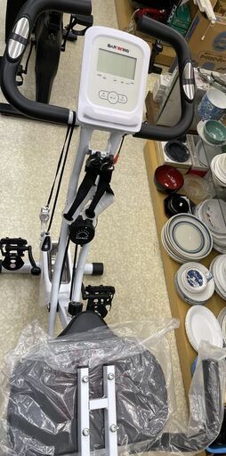 BARWING　フィットネスバイク　エアロバイク　ルームバイク　スピンバイク　運動器具　トレーニング　美品