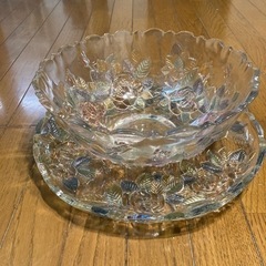 ガラスの大皿　