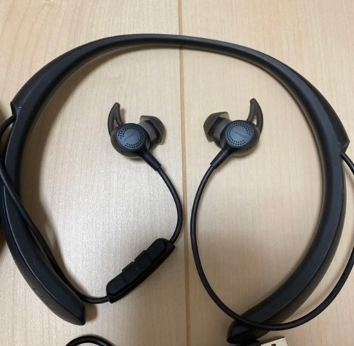 Bose quietcomfort 30中古