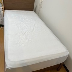 ニトリ　シングルベッド　1年2ヶ月使用　美品