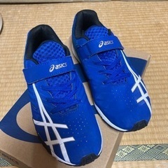 ASICS  スポーツシューズ　LAZERBEAM  22.5cm  