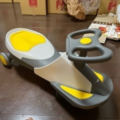 700kidsスイングカー、三輪車譲ります　ほぼ未使用