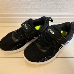 asics レザービーム 18cm