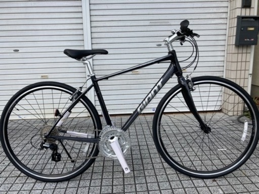 【エスケープR3】ジャイアント製　新車❗️2022年モデル　定価71500円　若林自転車　唐崎店　SALE中❗️