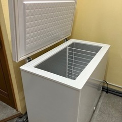 【美品】冷凍ストッカー  エスケージャパン　上開き冷凍庫　203L