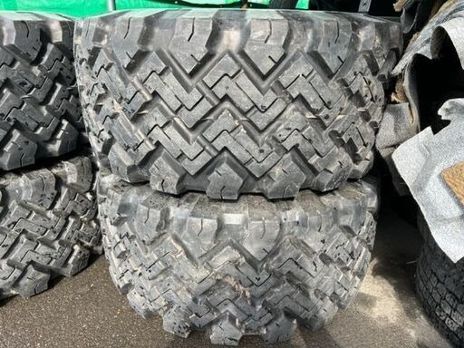 タイヤ、ホイール バリ山【引き取り限定】北海道発 15.5/60-18 TOTO 