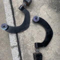 50プリウス アッパーアーム