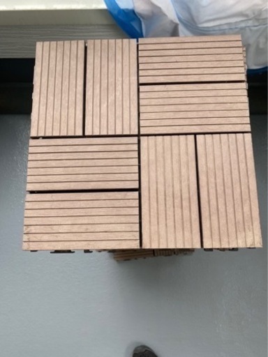 取引先決まりました、ウッドパネル　人工木 お譲り先決定/ウッドパネル※人工木