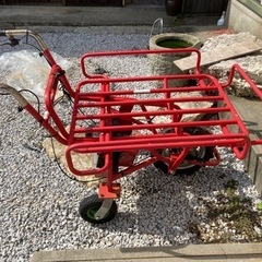 電動運搬機 ジャンク品 修理すれば直ると思います。引き取りに来て