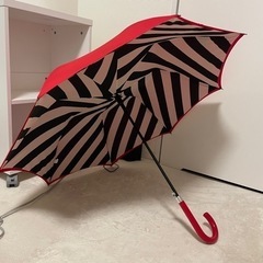 傘　赤　ストライプ