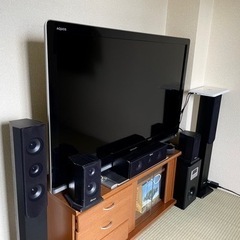 AQUOS液晶テレビ46V型＋テレビ台＋ホームシアタースピーカー...