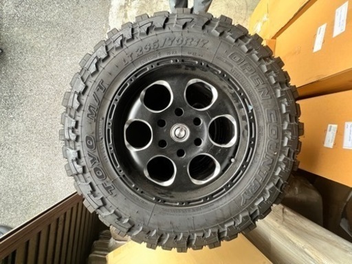 8分山　8Jx17 ブラッドストック　+オープンカントリーMT 265/70R17 4本