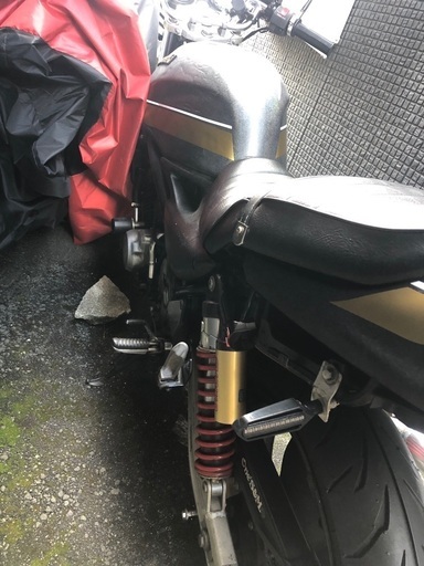 格安出品 Kawasaki バリオス 2型燃料計付 ヘルメット付き