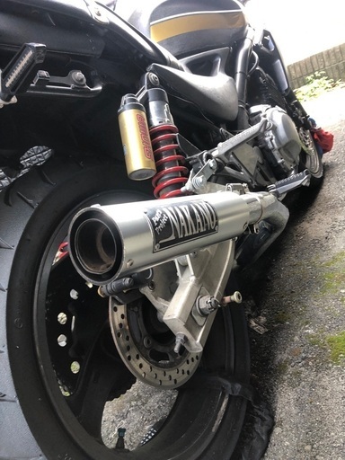 格安出品　Kawasaki バリオス　2型燃料計付　ヘルメット付き 格安出品 Kawasaki バリオス 2型燃料計付 ヘルメット付き