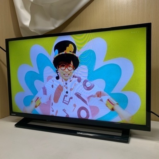 中古　美品　TOSHIBA　REGZA　32S22　32㌅　 液晶テレビ　2019年製