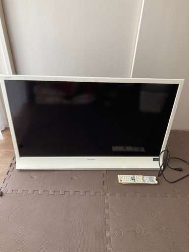 SHARP  ４０インチテレビ