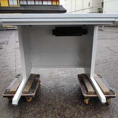 オカムラ　アドバンス　平机『中古美品』幅800　H720