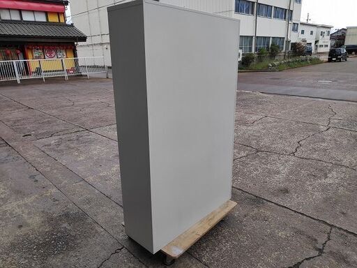 コクヨ 24マスオープン下駄箱 ニューグレー色『中古良品、棚板 コクヨ 24マスオープン下駄箱 ニューグレー色『中古良品、棚板